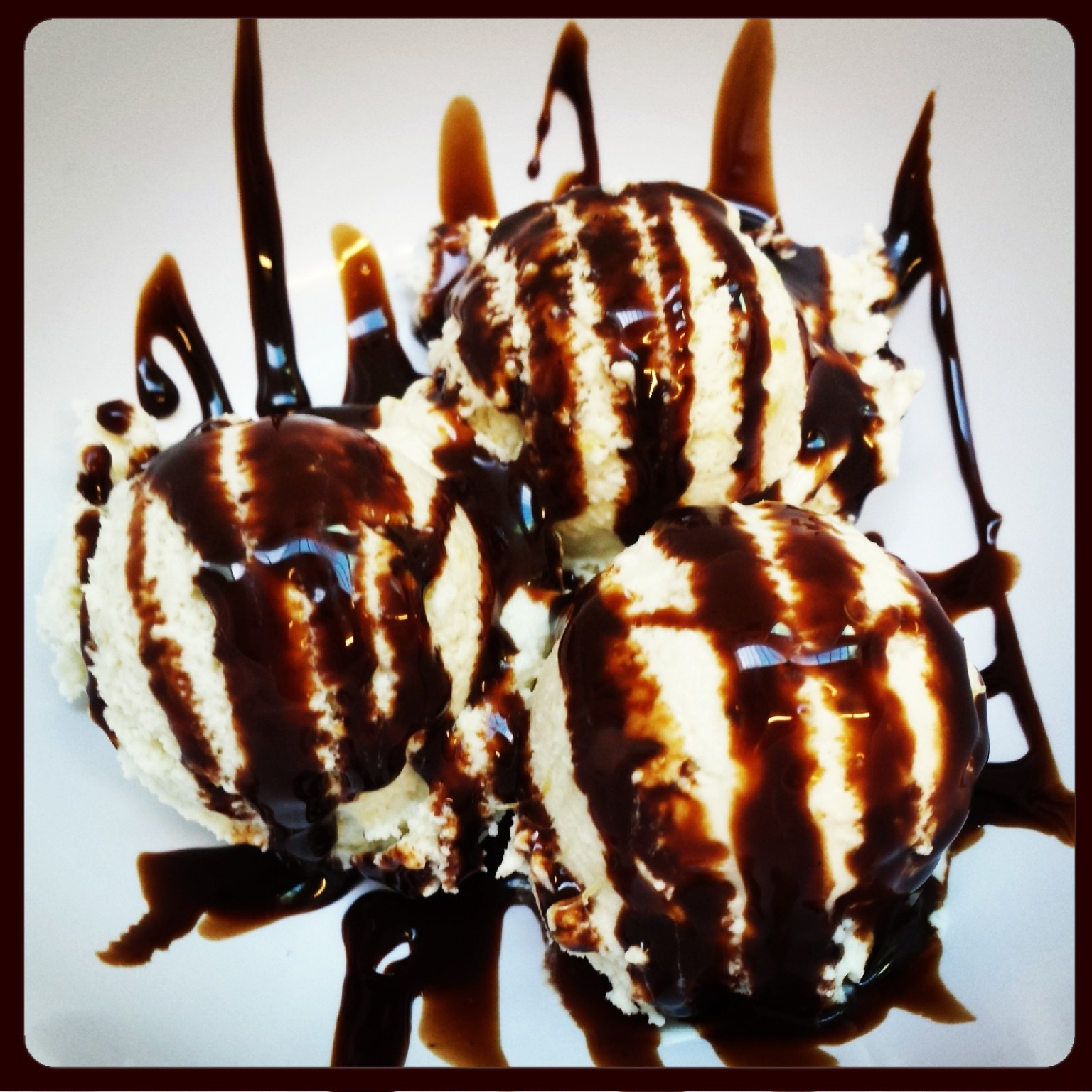chocolate_syrup_on_ice_cream
