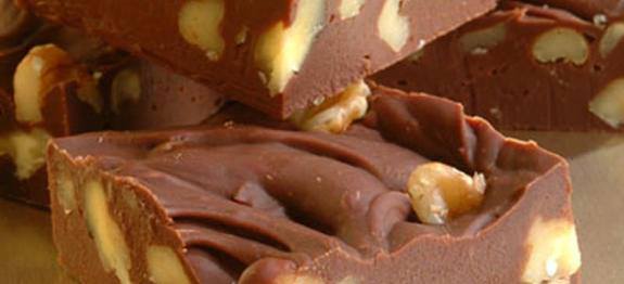 συνταγές σοκολάτα ξηρούς καρπούς κουβερτούρα επιδόρπια γλυκά με σοκολάτα γλυκά 