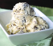 Εύκολο σπιτικό παγωτό με τραγανή γκοφρέτα σοκολάτας