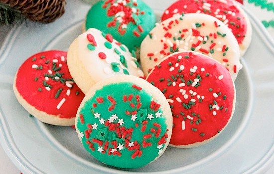 Χριστουγεννιάτικα μαλακά μπισκότα βουτύρου